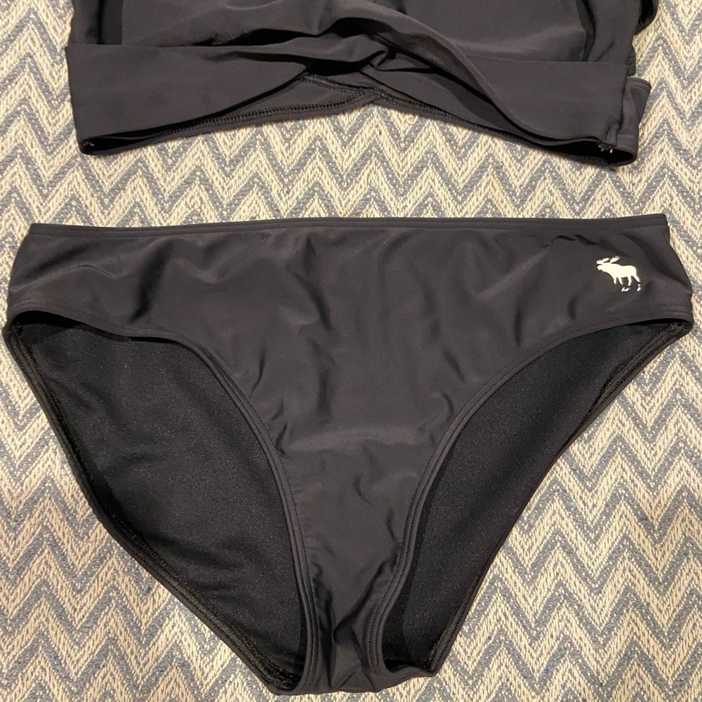 Abercrombie Kids Black Bikini Set – Size 15/16 - Picture 4 of 8